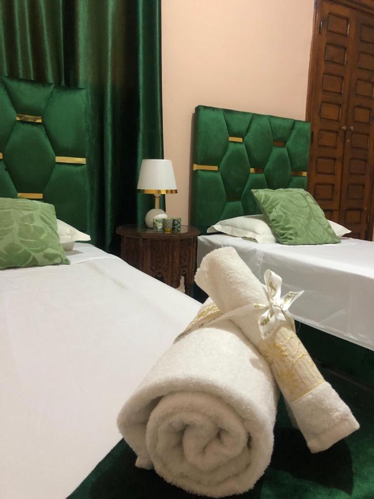 Riad Ramona Lqariya Seyaheya Маракеш Стая снимка